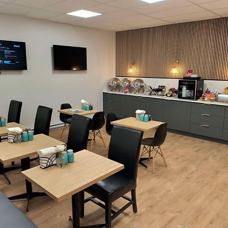 Best Western Plus Emerald Isle Hotel Сидни Екстериор снимка
