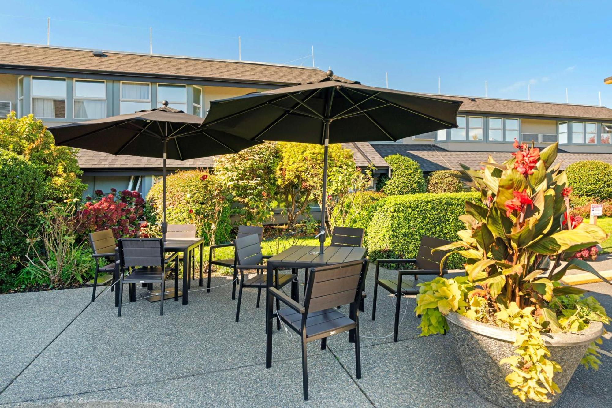 Best Western Plus Emerald Isle Hotel Сидни Екстериор снимка