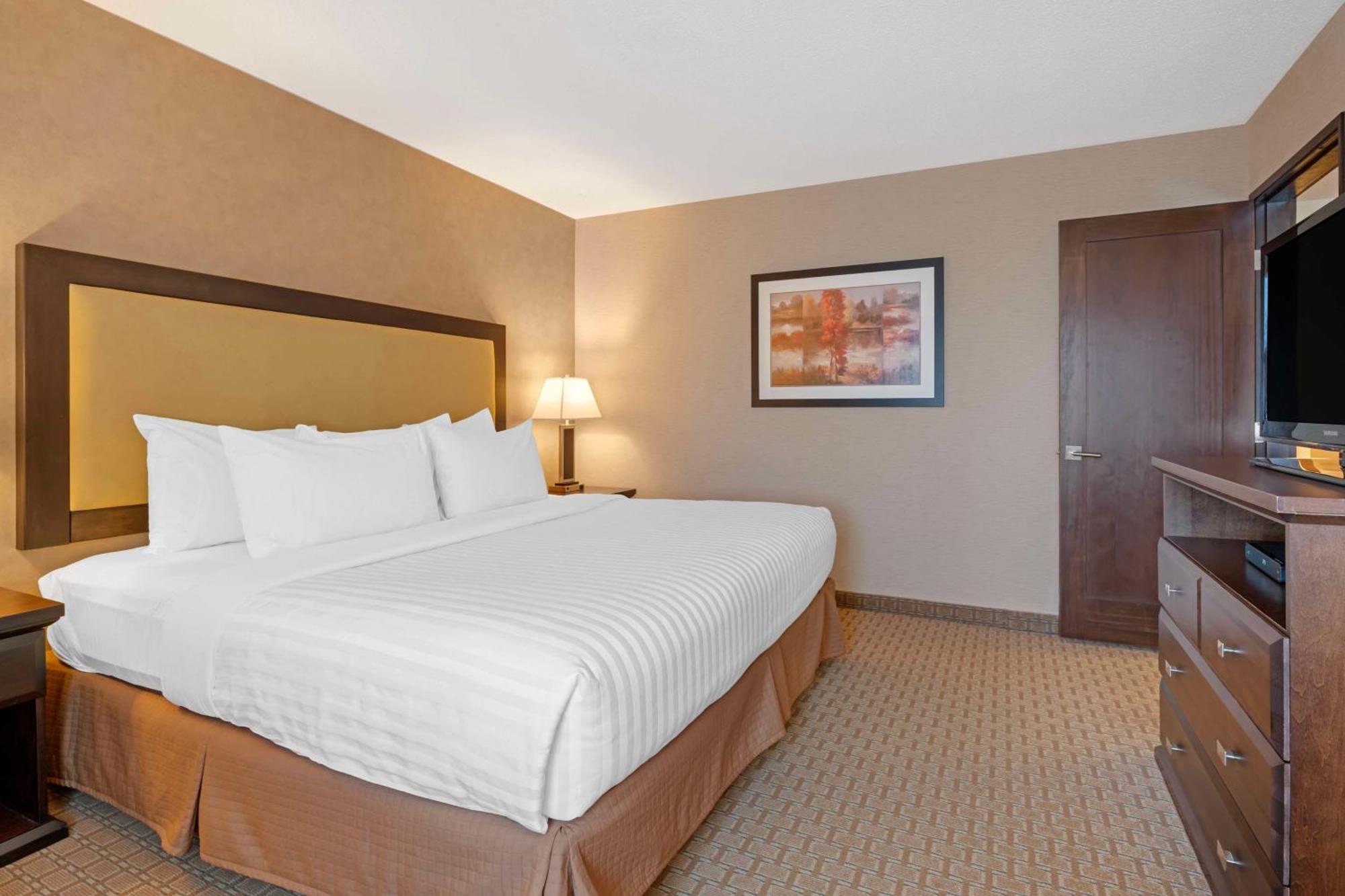 Best Western Plus Emerald Isle Hotel Сидни Екстериор снимка