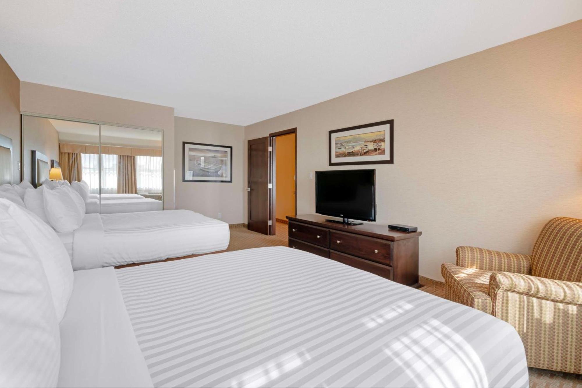 Best Western Plus Emerald Isle Hotel Сидни Екстериор снимка