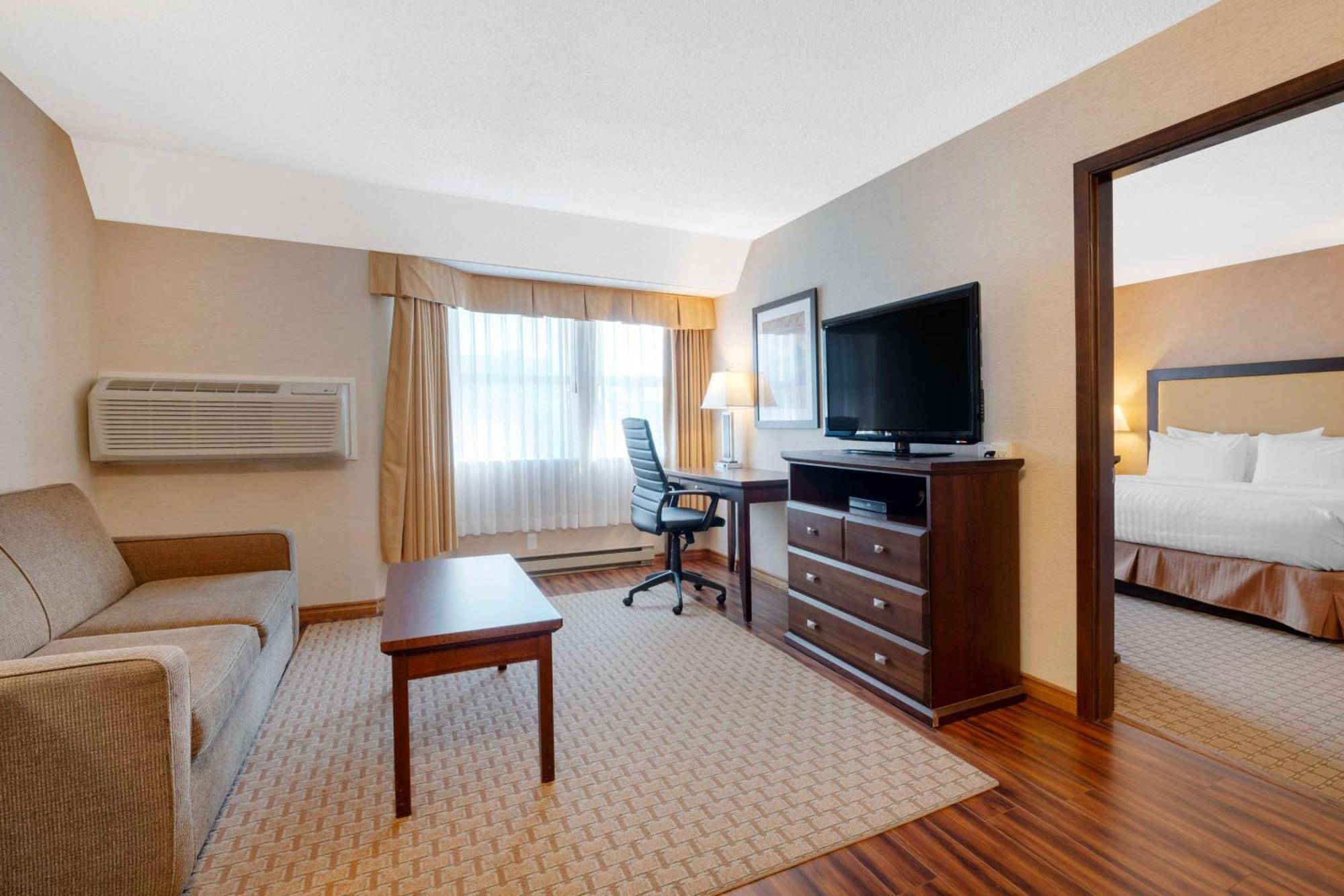 Best Western Plus Emerald Isle Hotel Сидни Екстериор снимка