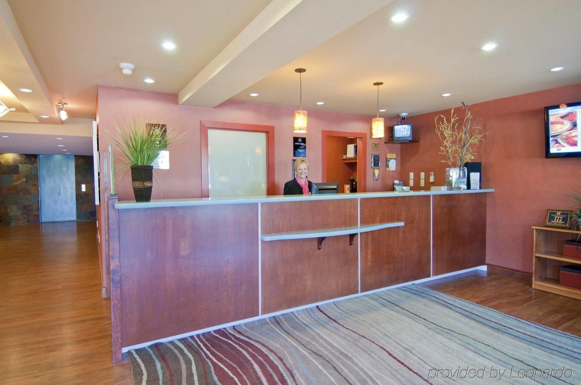 Best Western Plus Emerald Isle Hotel Сидни Интериор снимка