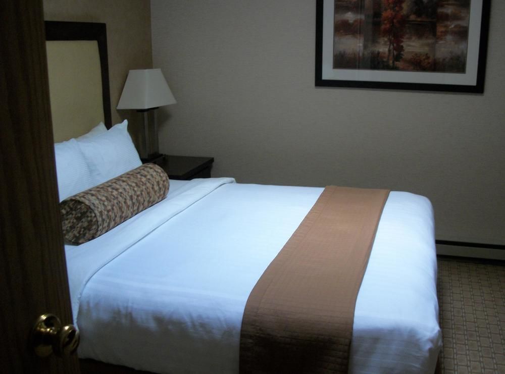 Best Western Plus Emerald Isle Hotel Сидни Екстериор снимка
